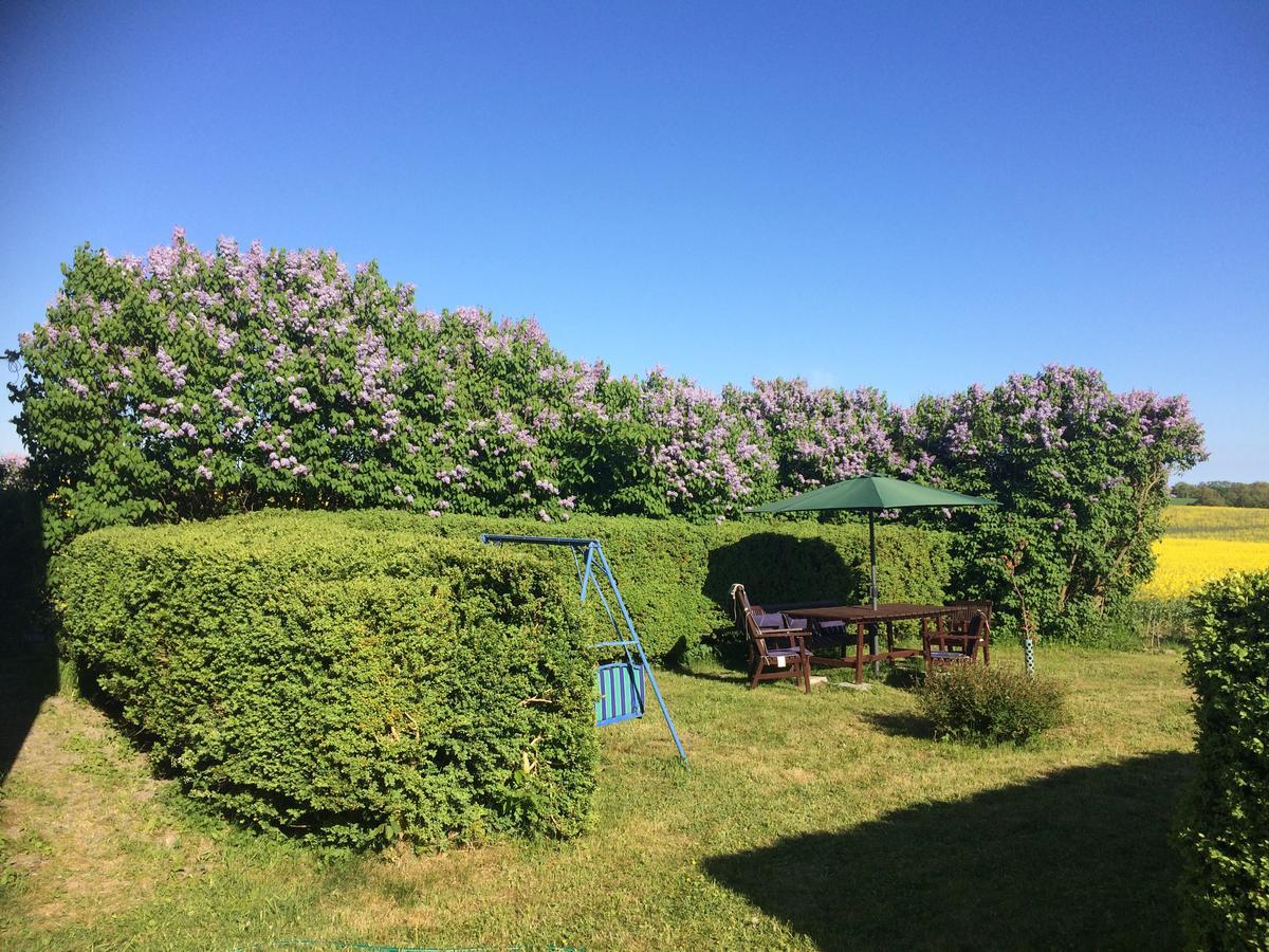 Garden Mellan Slotten Svarte 외부 사진