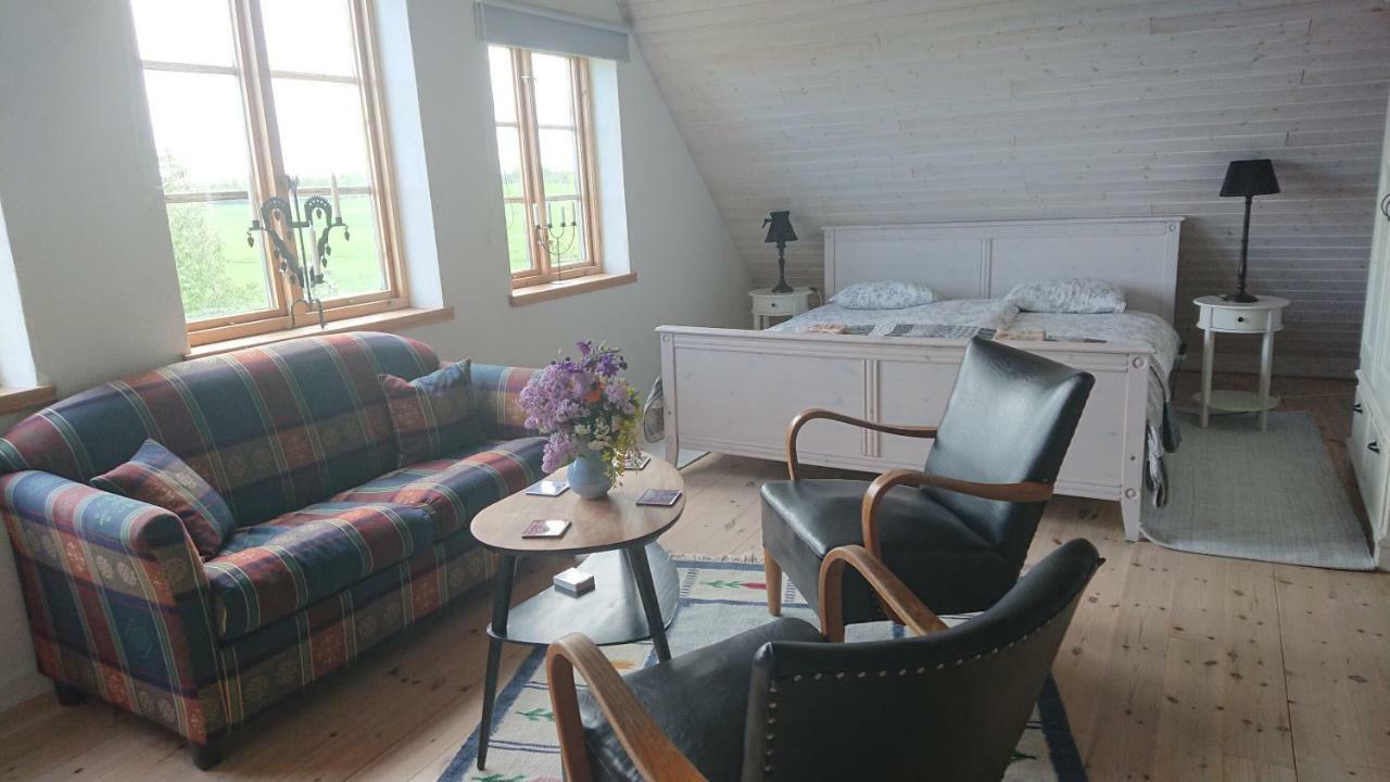 Garden Mellan Slotten Svarte 외부 사진